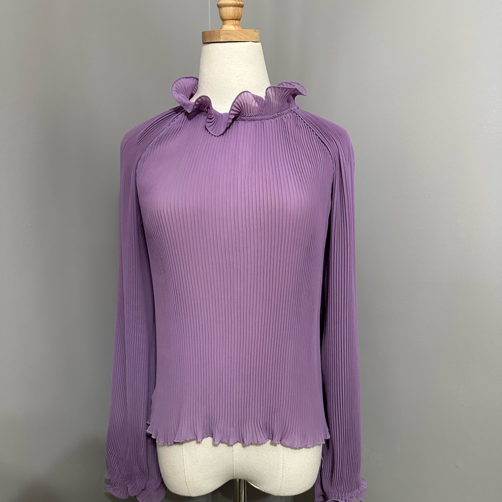 Zara Chic Lavender Ruffled Blouse
